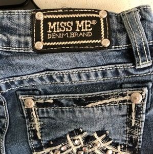 FINAL BUNDLE MISS ME AND BUCKLE JEAN